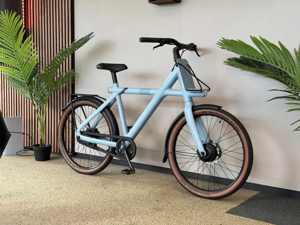 VanMoof X3 Sky Blue · nieuwstaat